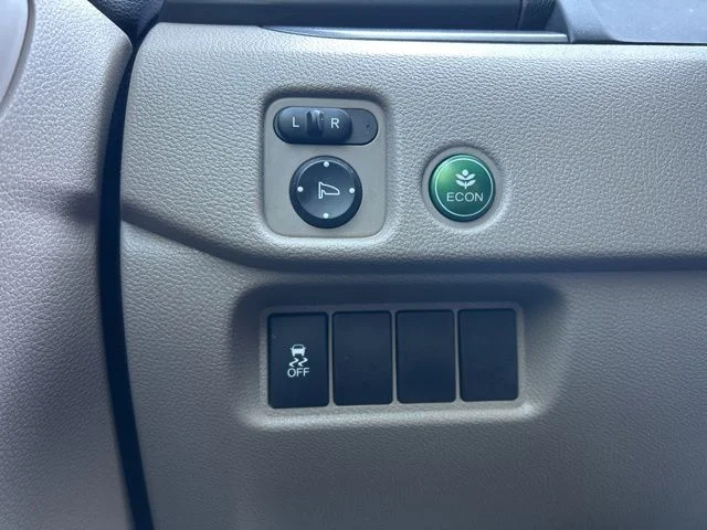 Used 2016  Honda EX-L image 23