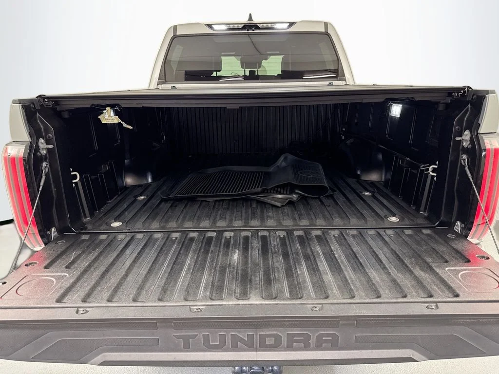 Used 2022 Silver Toyota Platinum image 27