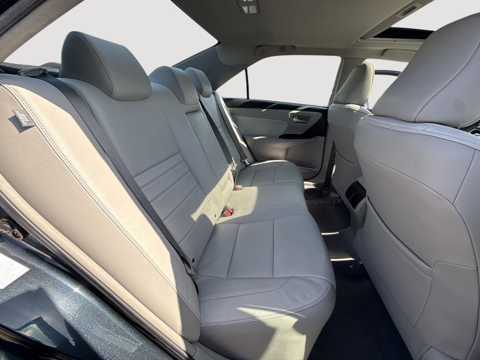 Used 2015 Cosmic Gray Mica Toyota XLE image 27