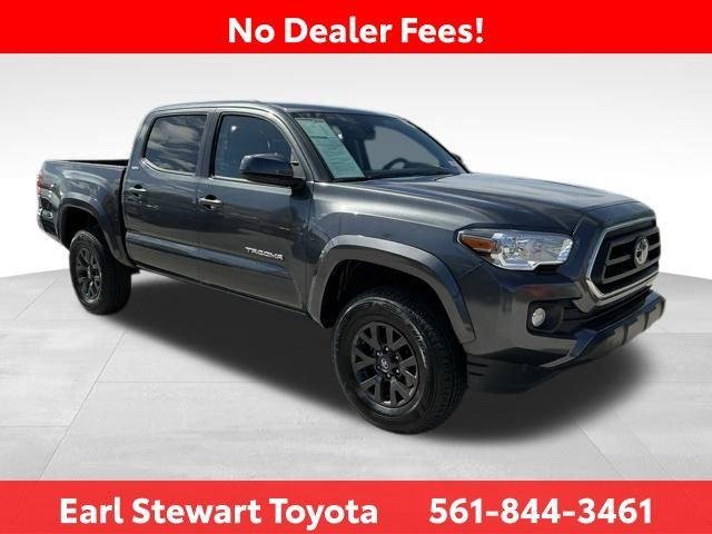 Certified Used 2023 MAGNETIC GRAY MET. Toyota  image 2