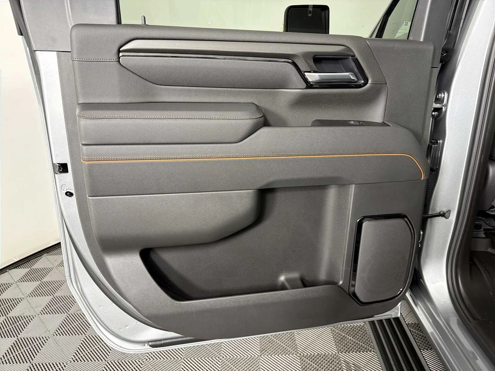 New 2026 Sterling Metallic GMC AT4 image 20