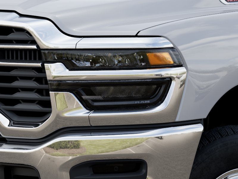 New 2026 Bright White Clear-Coat Exterior Paint RAM Tradesman image 48