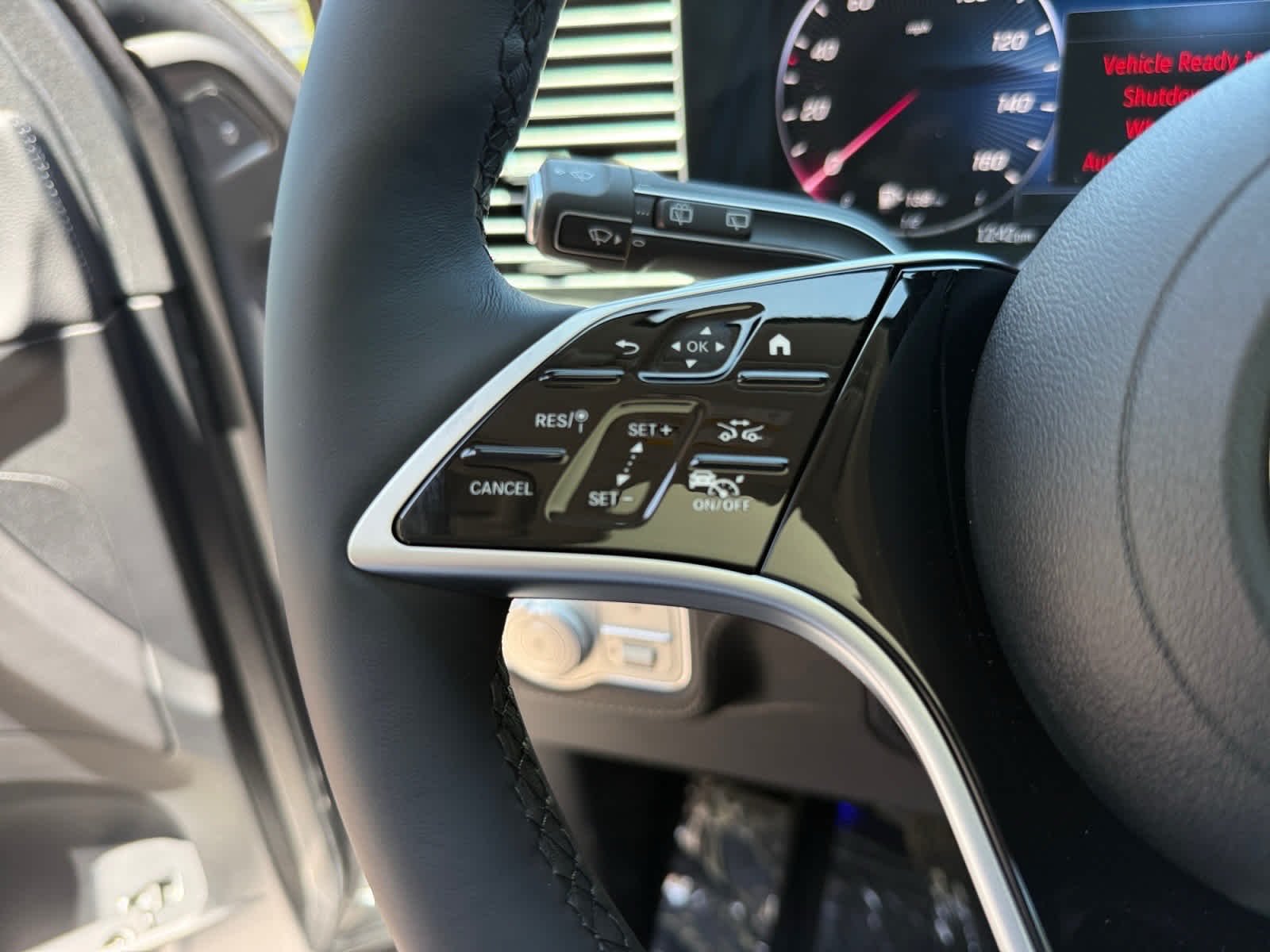 New 2026 Selenite Grey Metallic Mercedes-Benz GLE 350 image 24