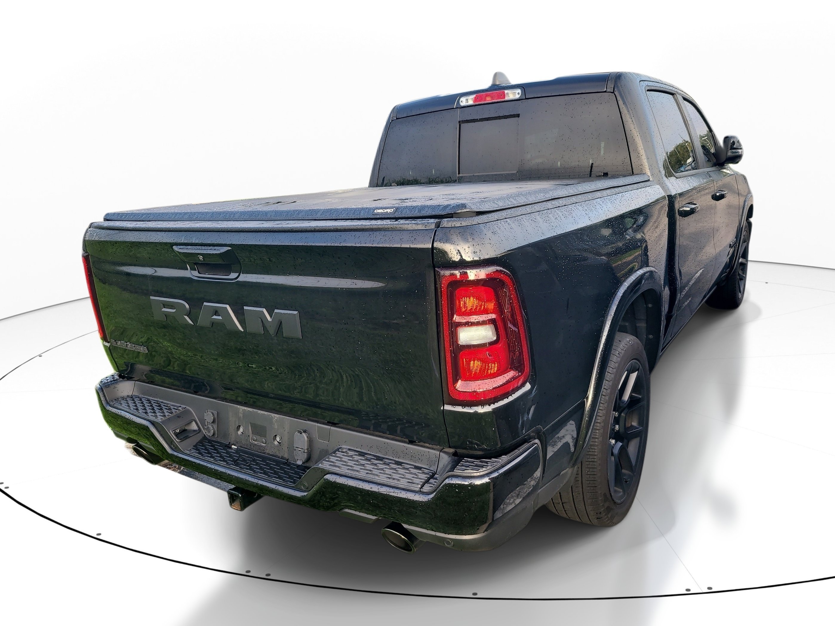 Used 2025 Diamond Black Crystal Pearlcoat Ram Laramie image 4