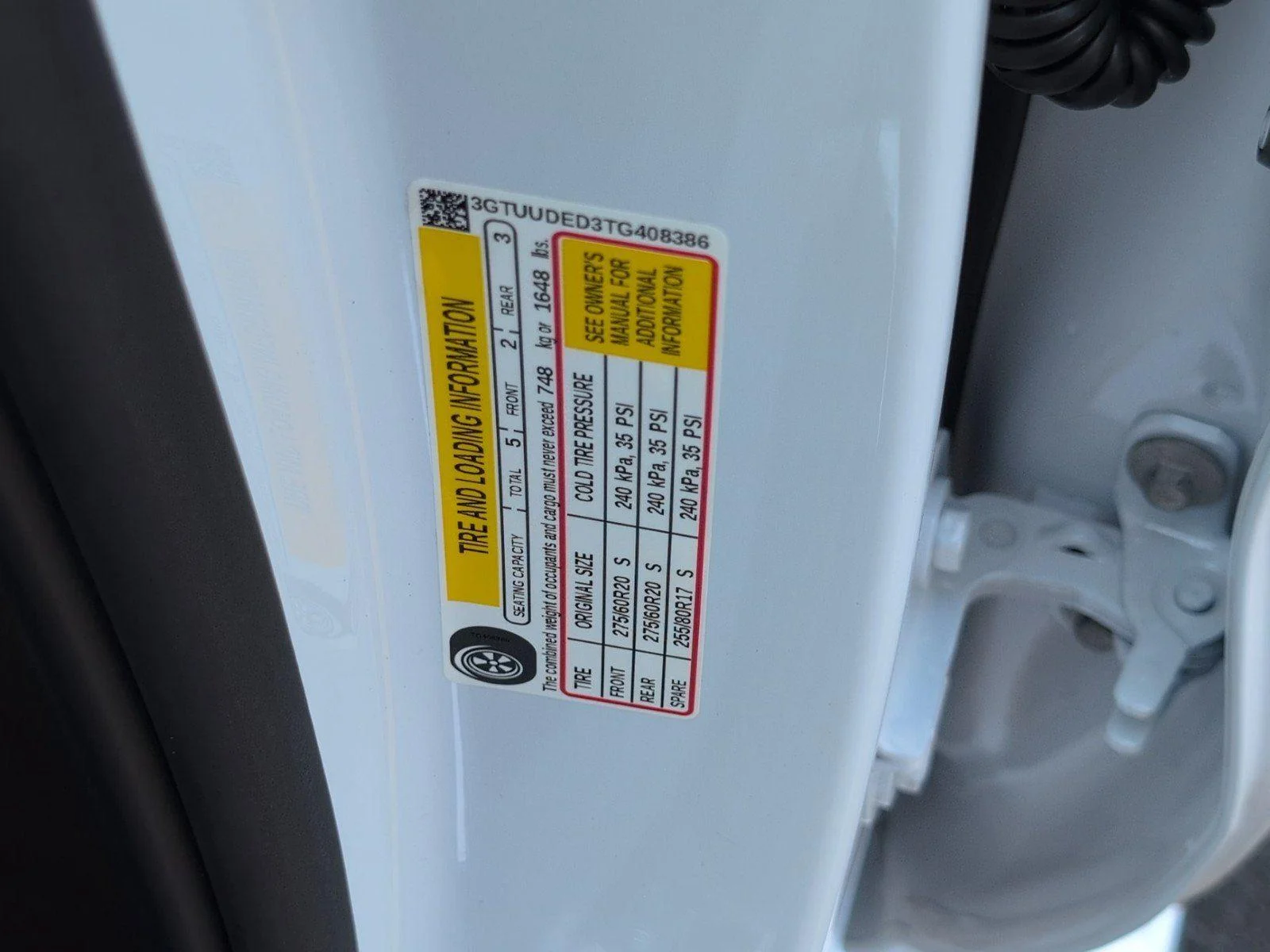 New 2026 Glacier White Tricoat GMC SLT image 14