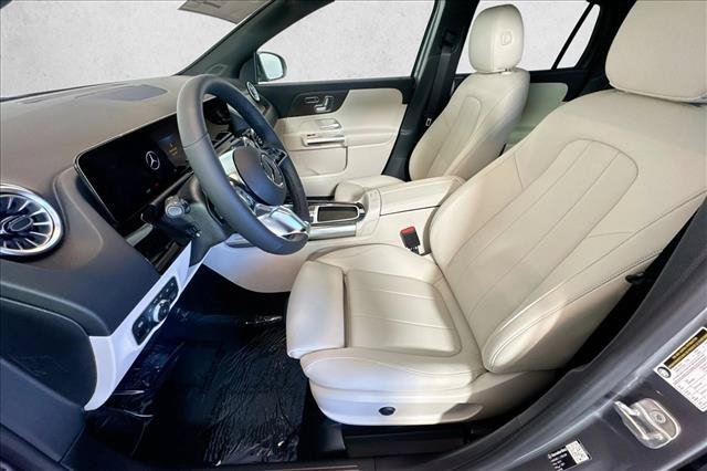 New 2026 Mountain Grey Metallic Mercedes-Benz GLA 250 image 48