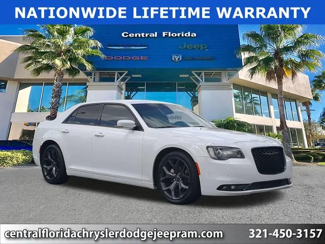 2021 Chrysler 300 S