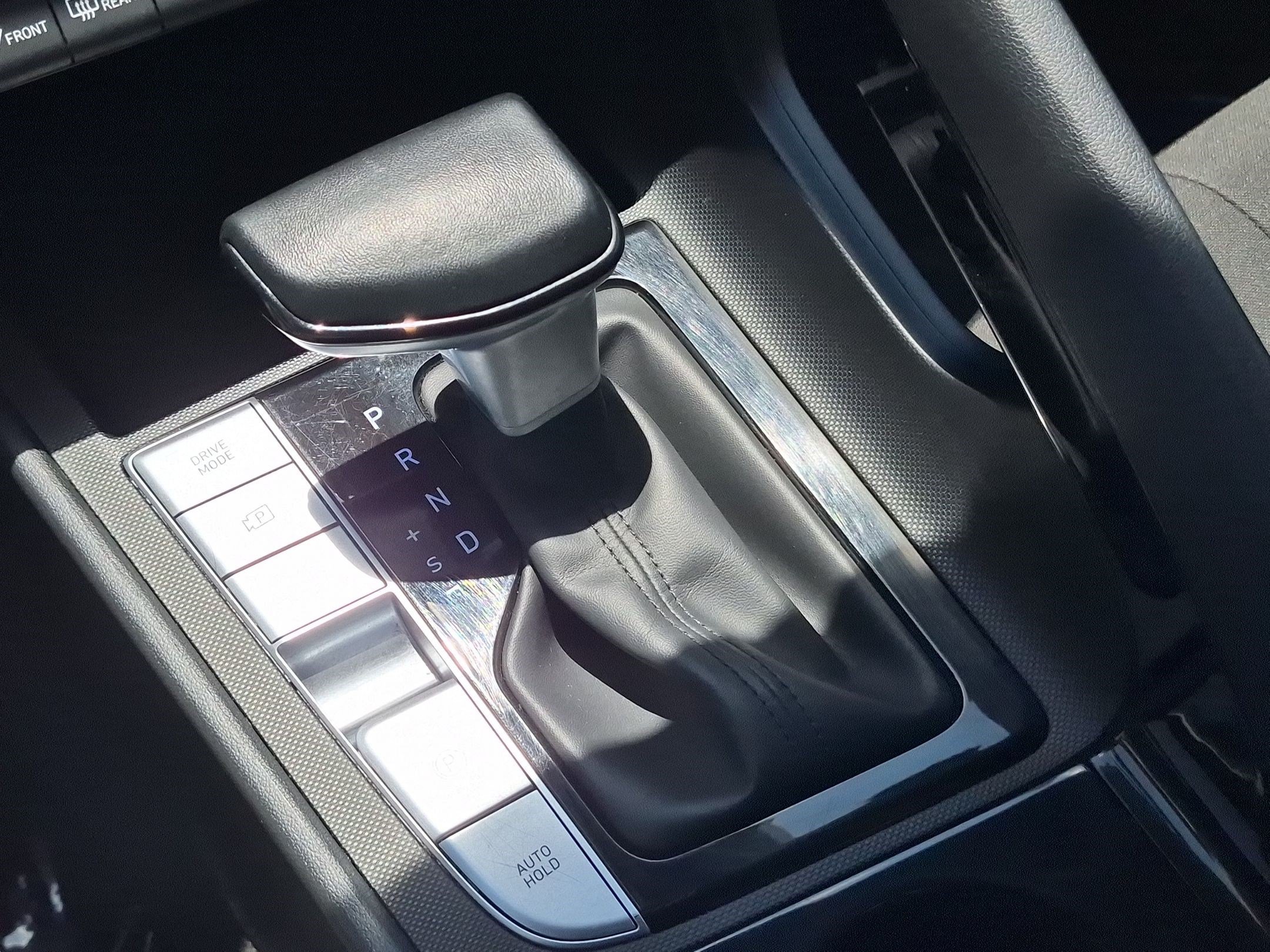 2025 Hyundai Elantra SEL - Photo 27