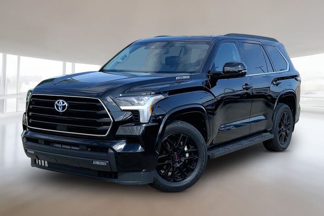 2024 Toyota Sequoia SR5