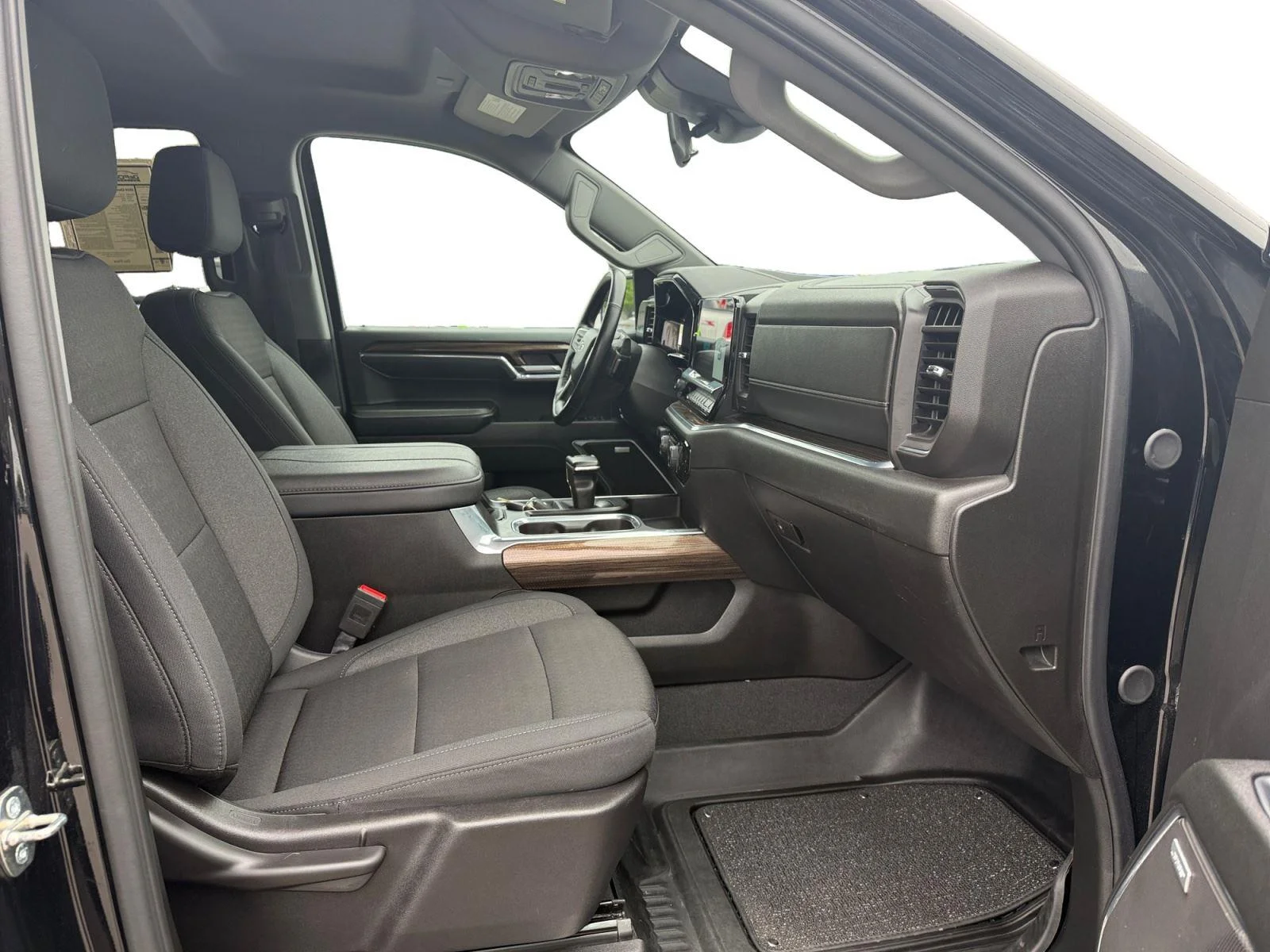 Used 2024 Black Chevrolet RST image 25