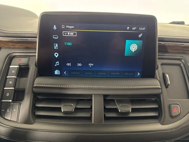 Used 2024 Silver Sage Chevrolet Premier image 16