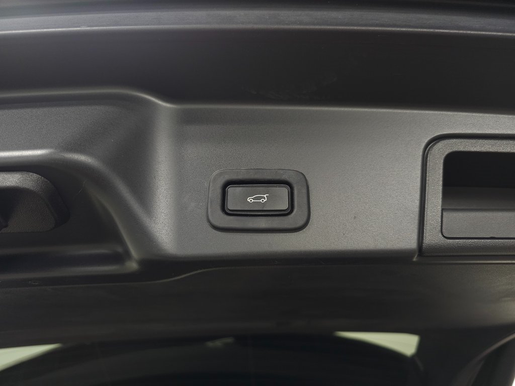 2022 LAND ROVER RANGE ROVER EVOQUE - Image 6