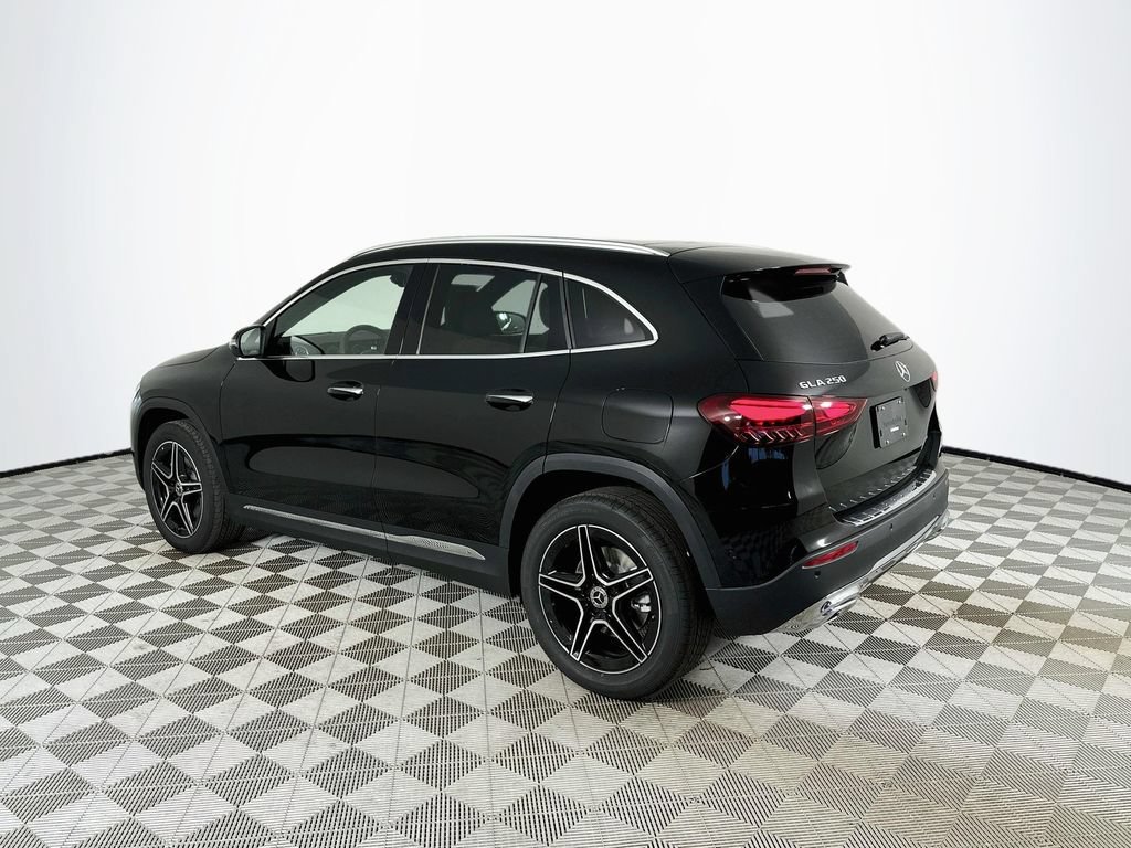 New 2026 Night Black Mercedes-Benz GLA 250 image 36