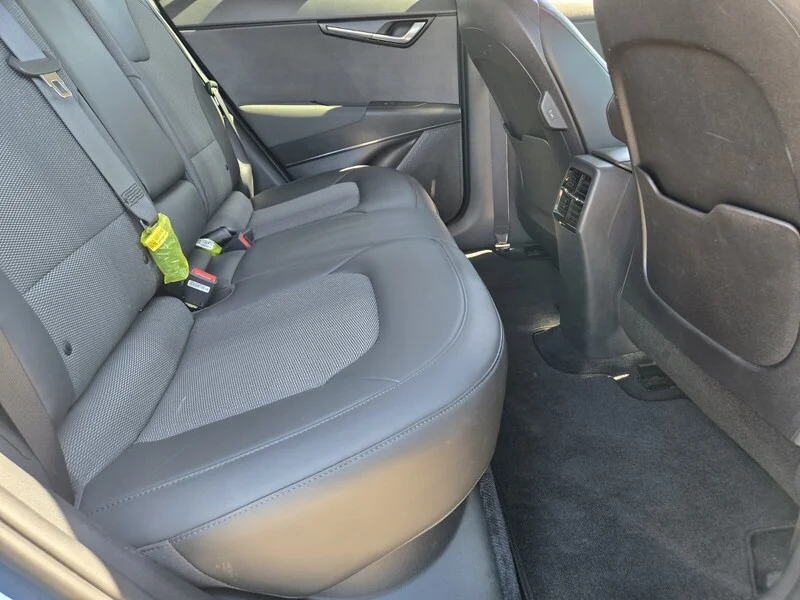 Used 2023 Mineral Blue KIA WIND image 14