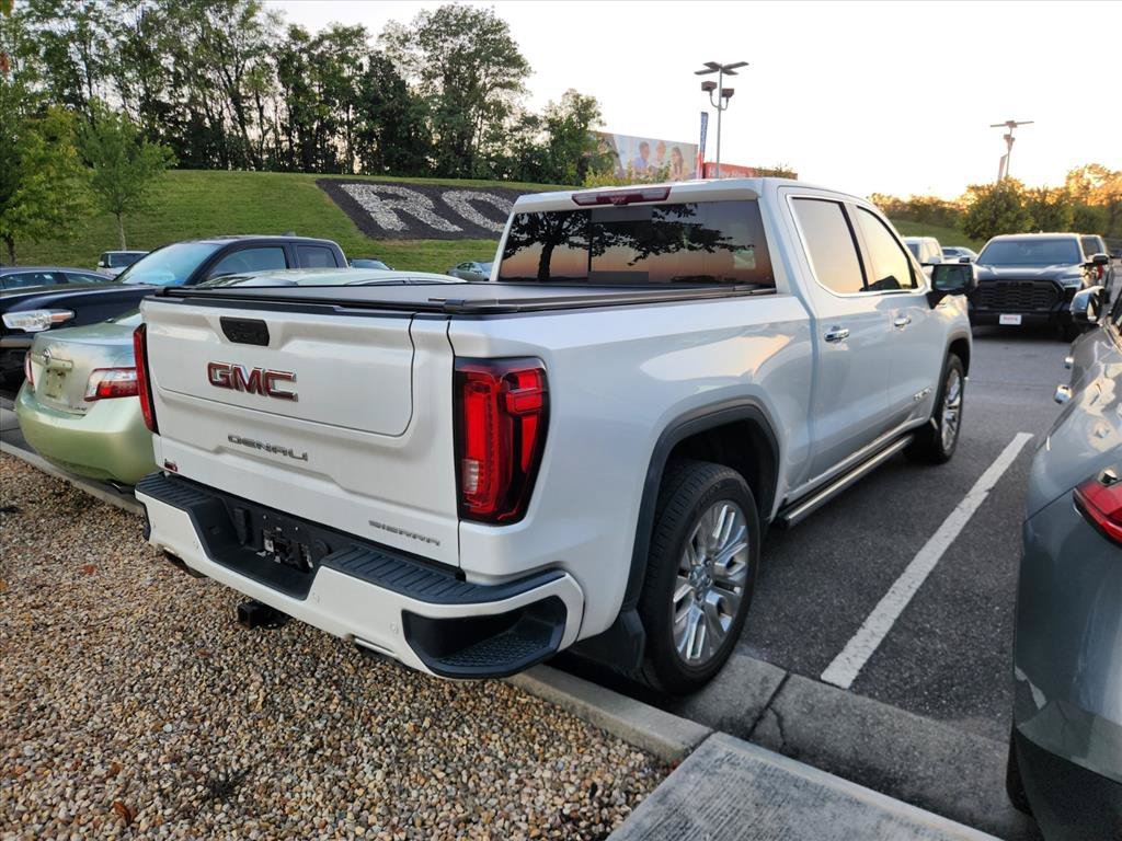 Used 2020 White GMC Denali image 3
