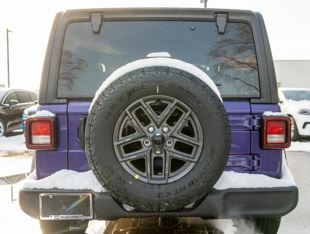 New 2026 Reign Exterior Paint Jeep Sport S image 6