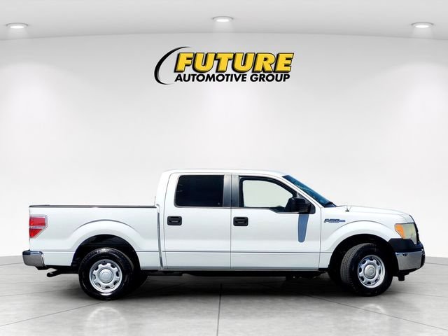 Used 2014 White Ford XL image 3