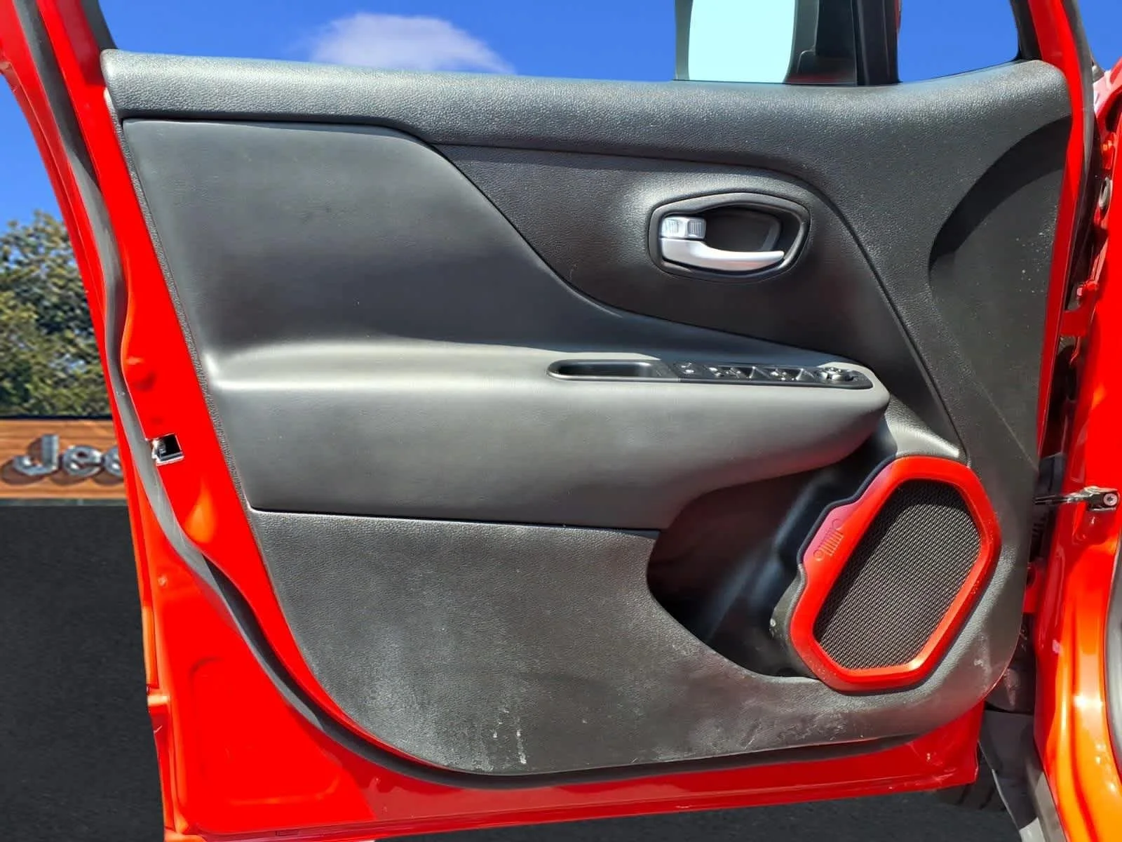 Used 2023 Colorado Red Clearcoat Jeep Trailhawk image 11