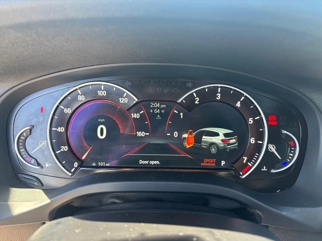 Used 2019 White BMW xDrive30i image 8