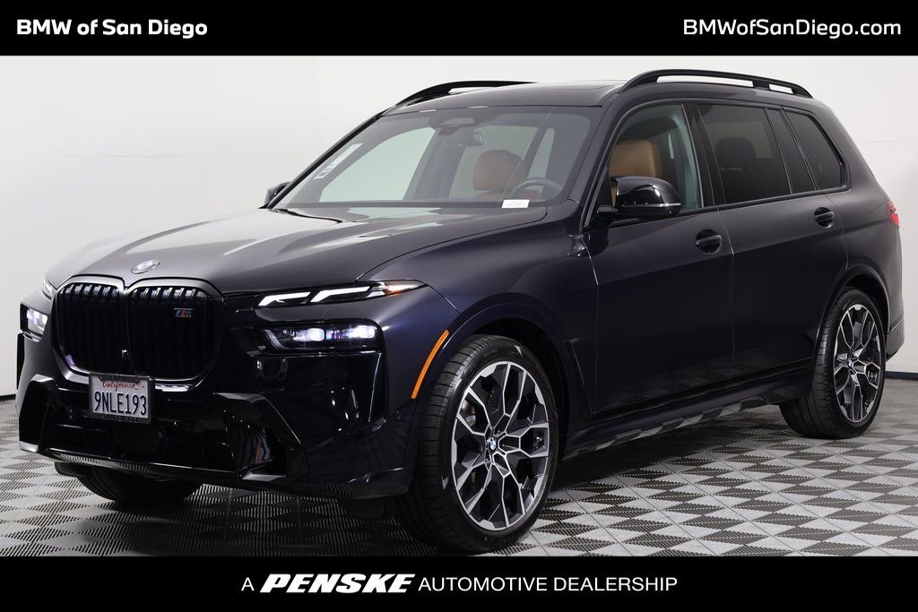 2025 BMW X7 M60i's photo