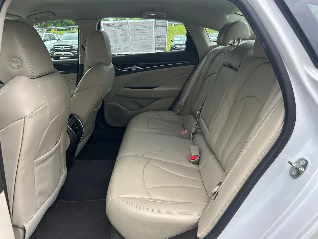 Used 2017 White Buick Essence image 25