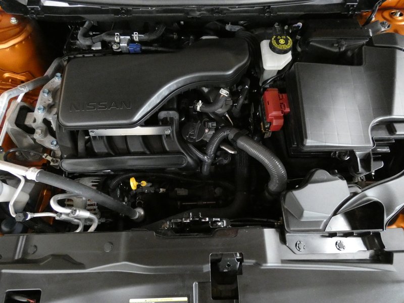 Used 2022 ORANGE Nissan AWD SL image 28