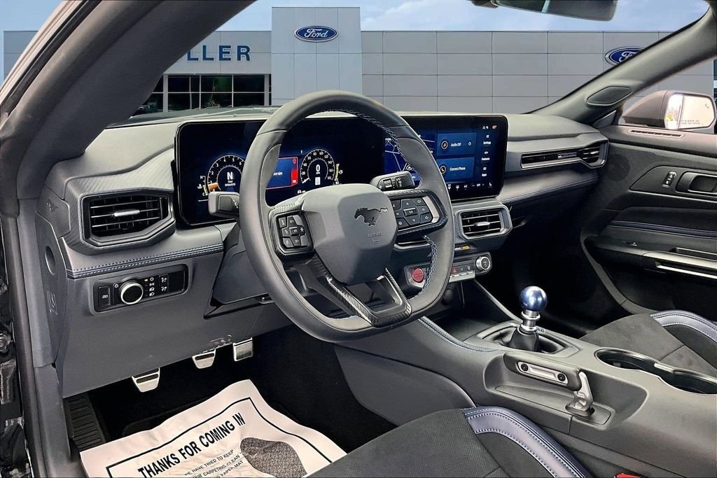 2025 Ford Mustang Dark Horse - Photo 7