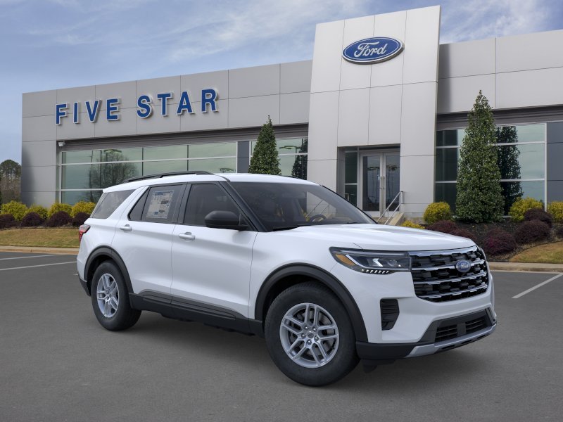 New 2026 Space White Metallic Ford Active image 1