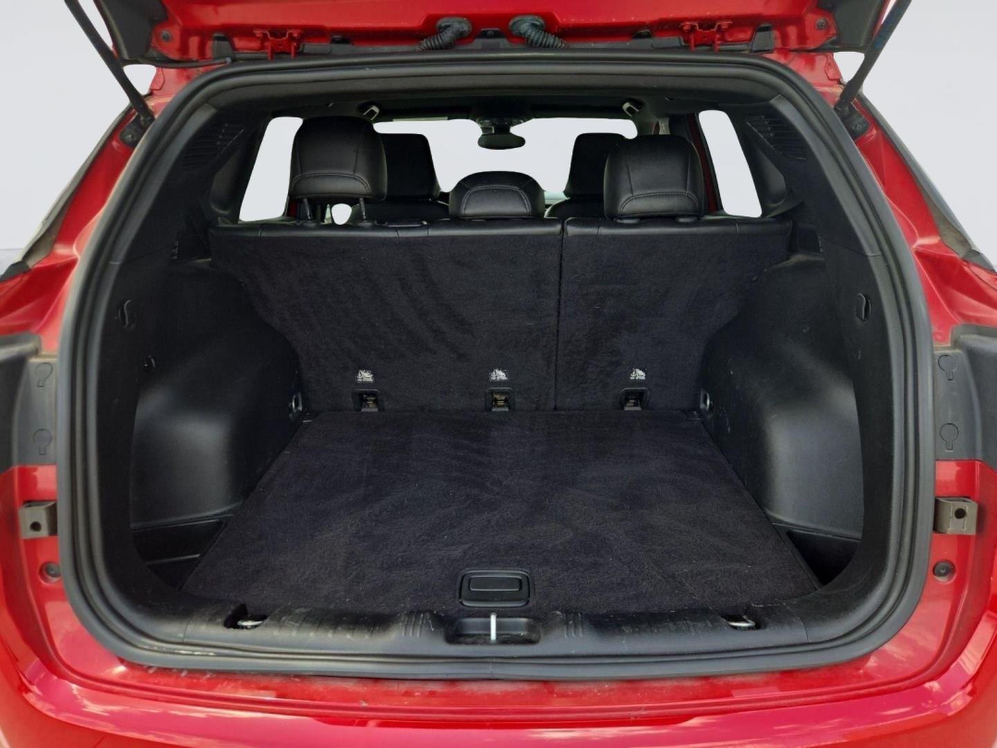 Used 2022 Redline Pearlcoat Jeep (RED) Edition image 25
