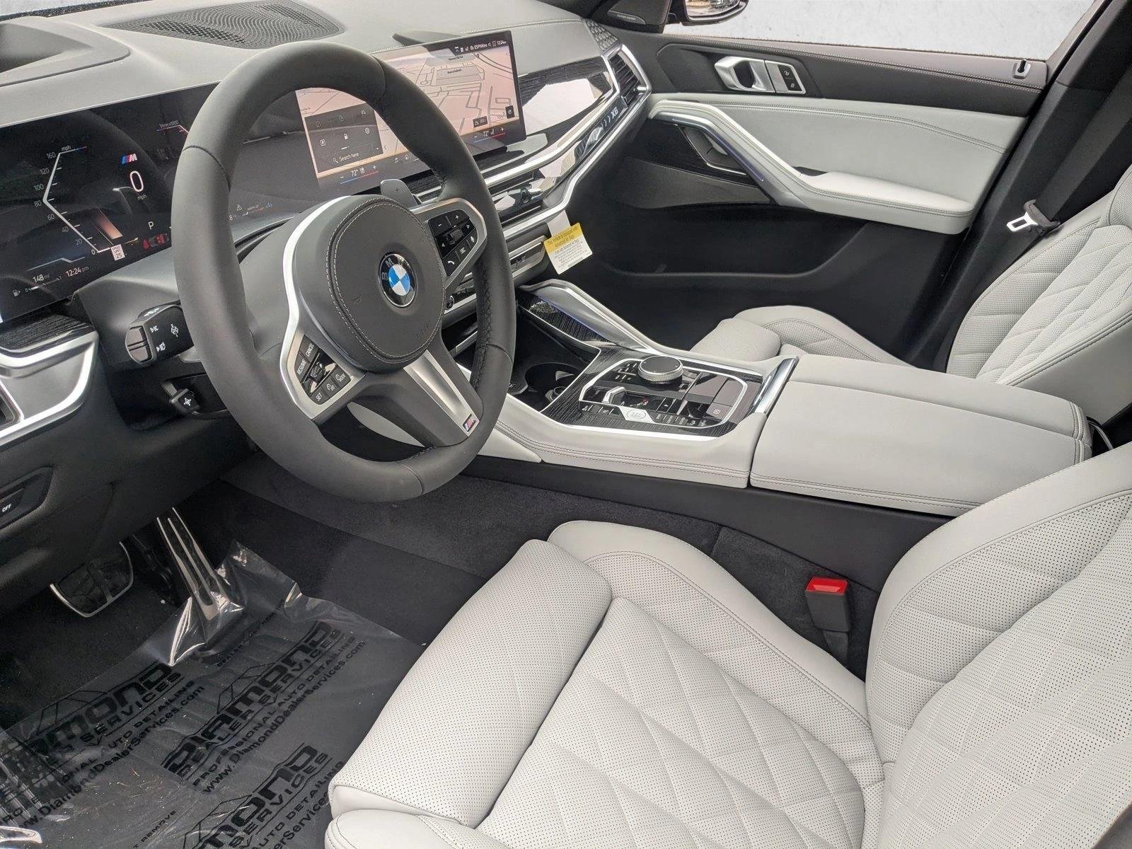 Used 2026 Black Sapphire Metallic BMW xDrive40i image 3