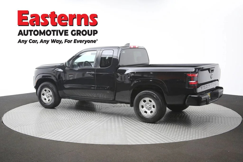Used 2022 Black Nissan S image 60