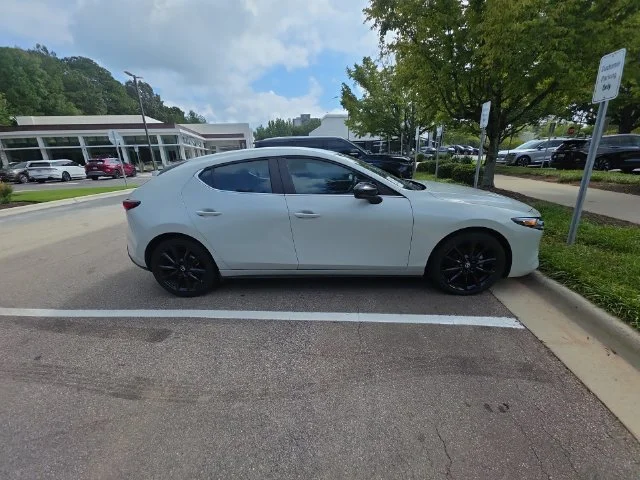 Used 2025 White Mazda 2.5 S Select Sport image 6