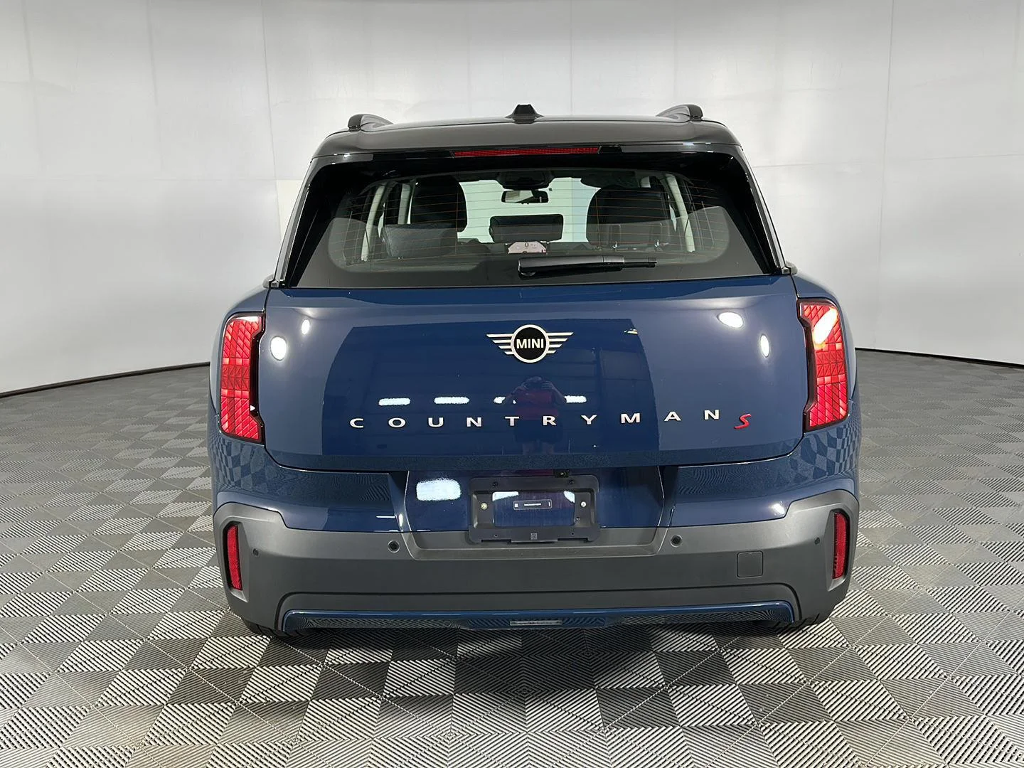 Used 2025 Indigo Sunset Blue Metallic MINI S image 21