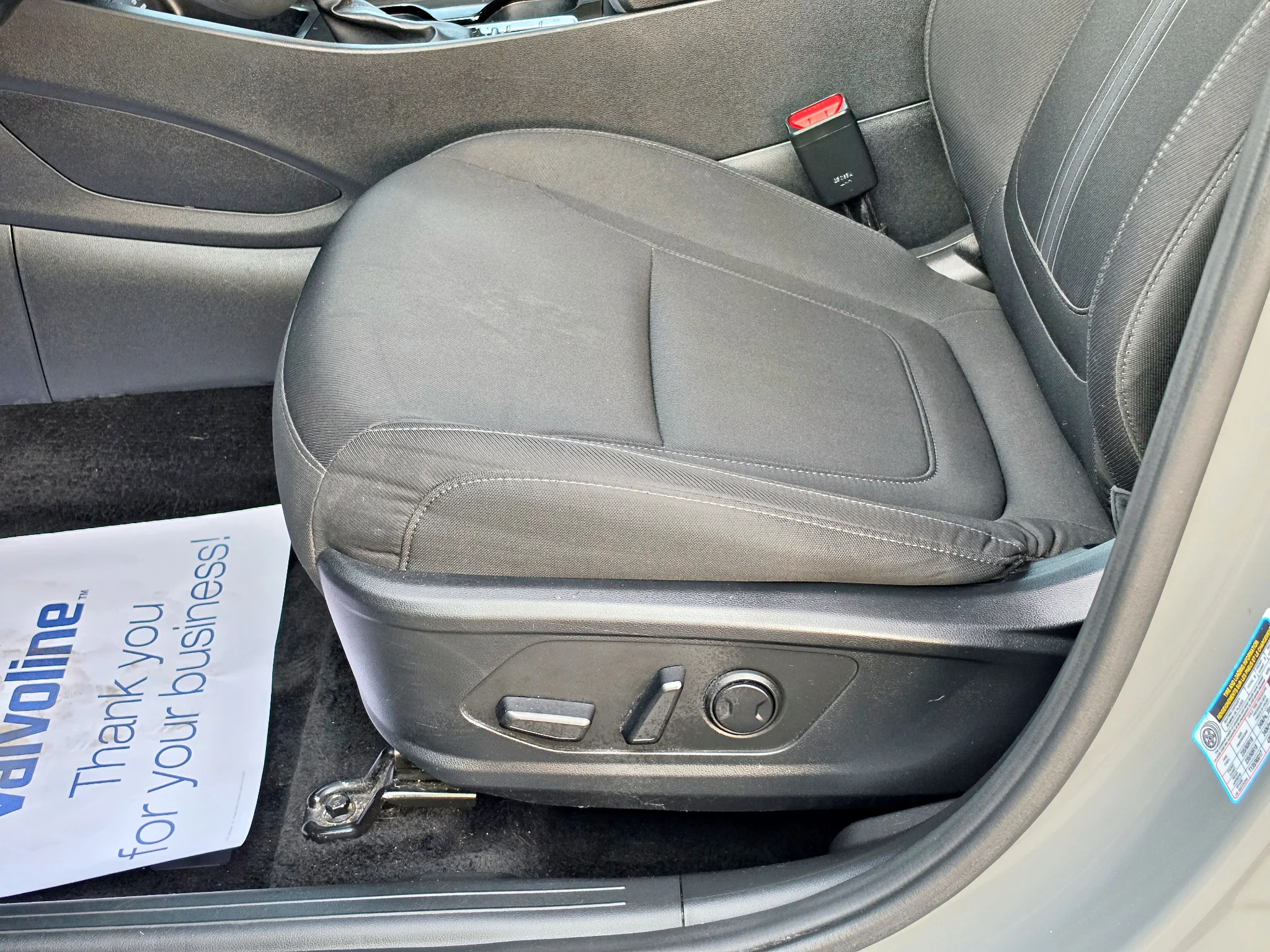 Certified Used 2025 Hampton Gray Hyundai SEL image 21