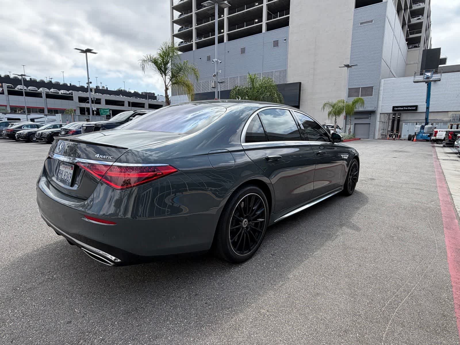 Certified Used 2023 MANUFAKTUR Graphite Grey Solid Mercedes-Benz S 580e image 4