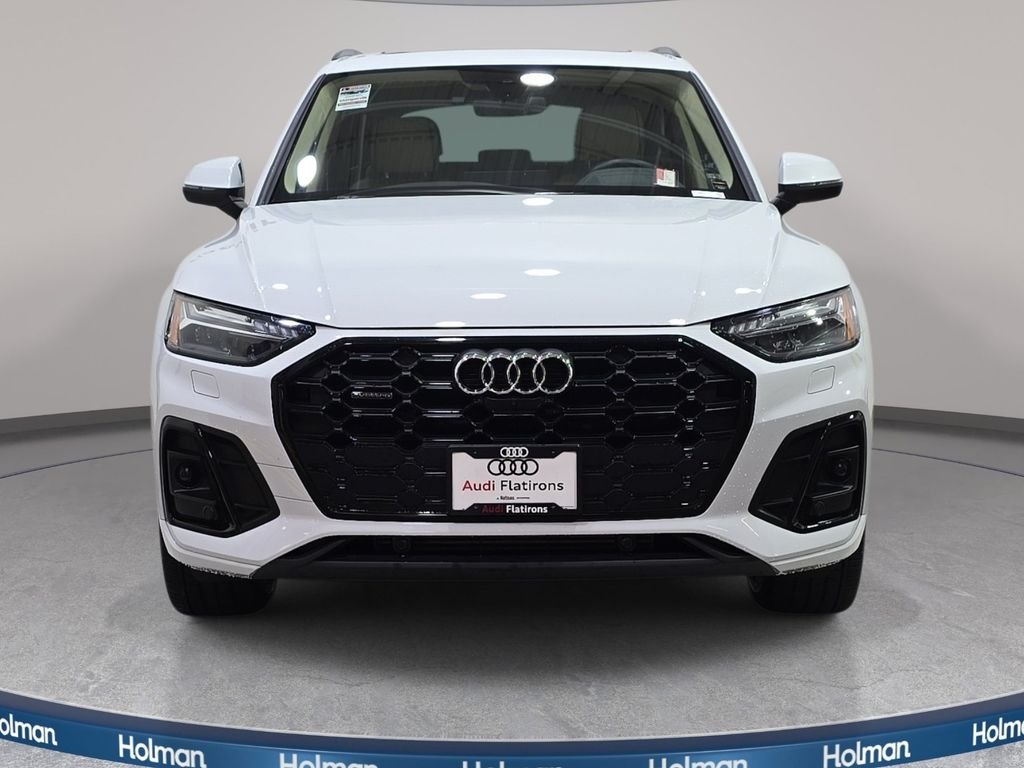 Used 2023 White Audi 45 S line Prestige image 3
