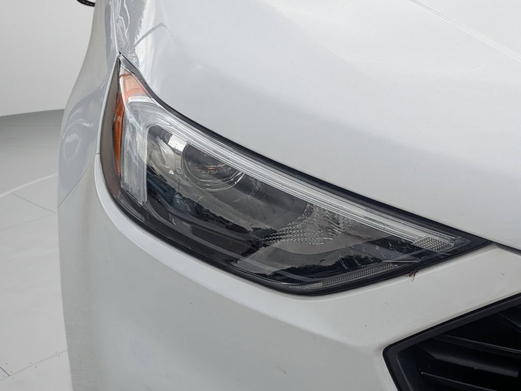 Used 2024 Oxford White Ford SEL image 29