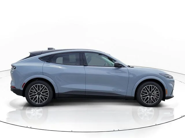 New 2026 Gray Metallic Ford Premium image 4