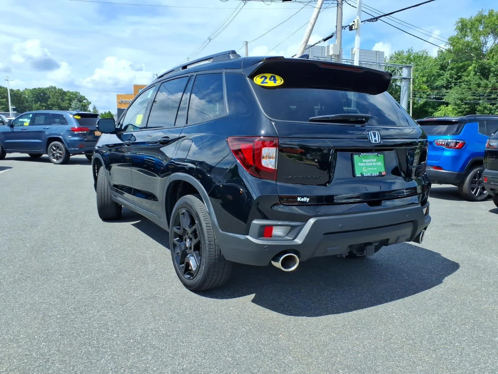 Used 2024 Crystal Black Pearl Honda Black Edition image 11