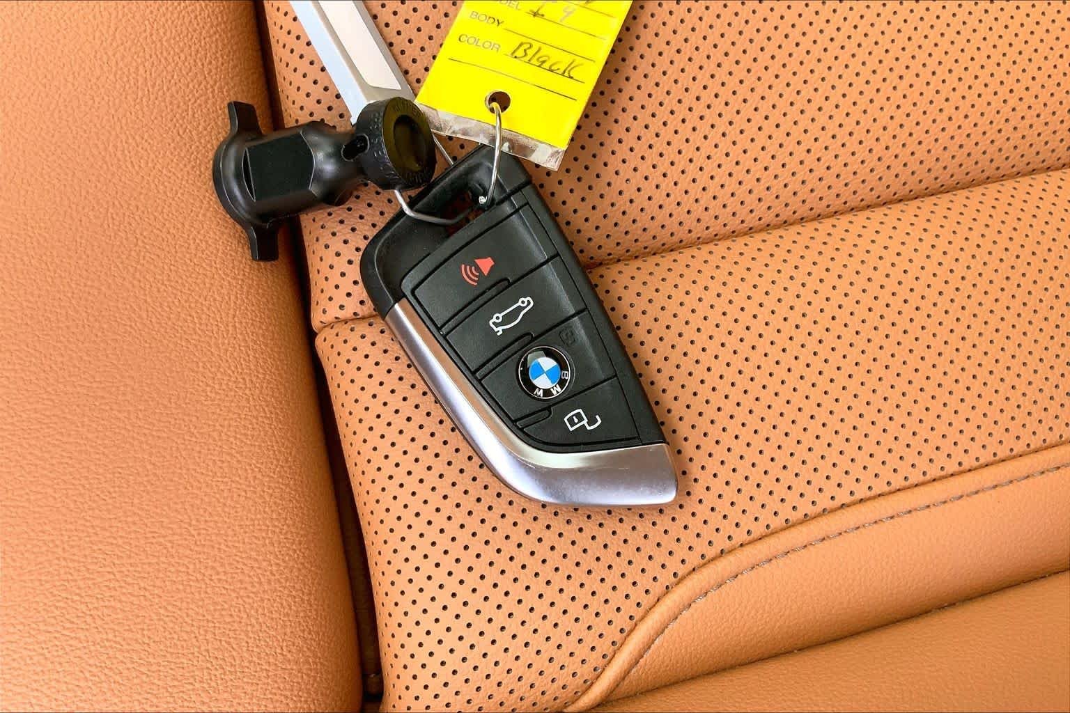 Used 2023 Jet Black BMW eDrive40 image 14