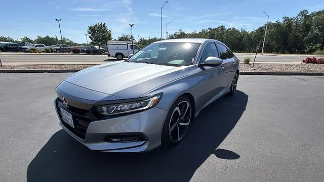 2020 Honda Accord 2.0T Sport Auto's photo