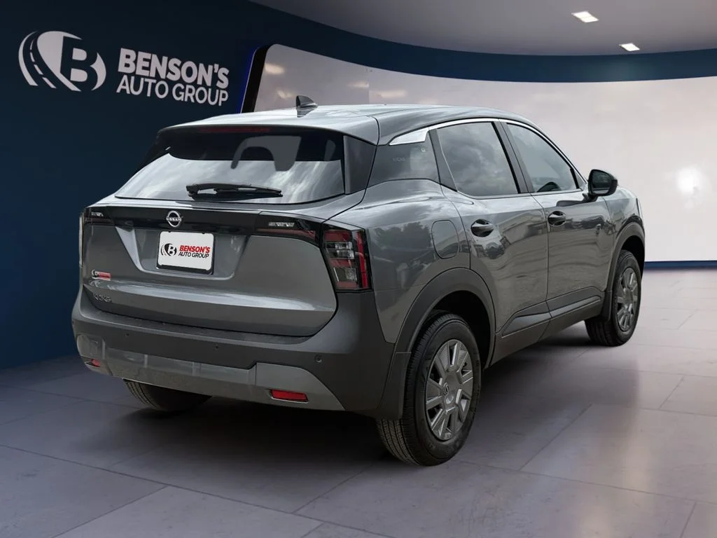 New 2026 Gray Nissan S image 5