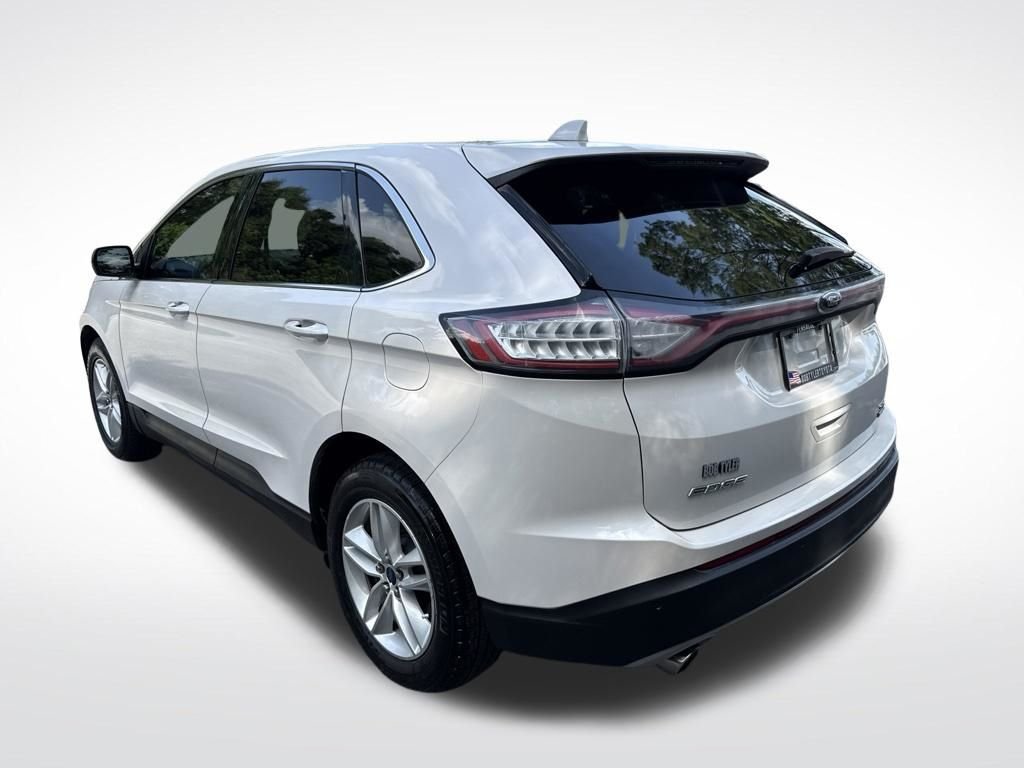 Used 2018 White Ford SEL image 6