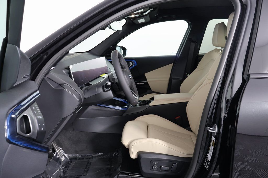New 2026 Black Sapphire Metallic BMW 30 xDrive image 5