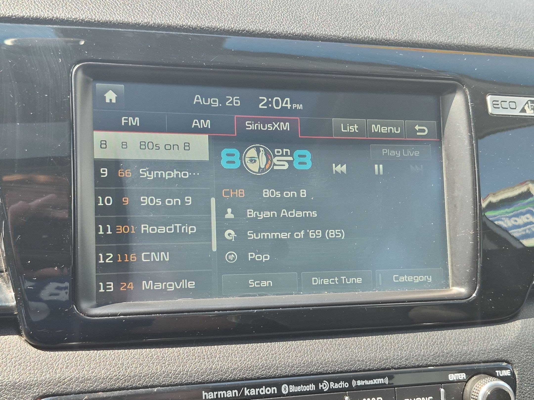 Used 2018 Silky Silver Kia Touring image 20