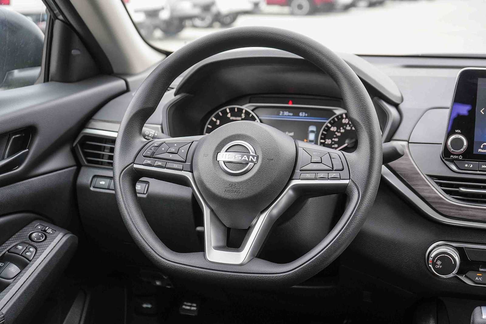 New 2026 Super Black Nissan SV image 17