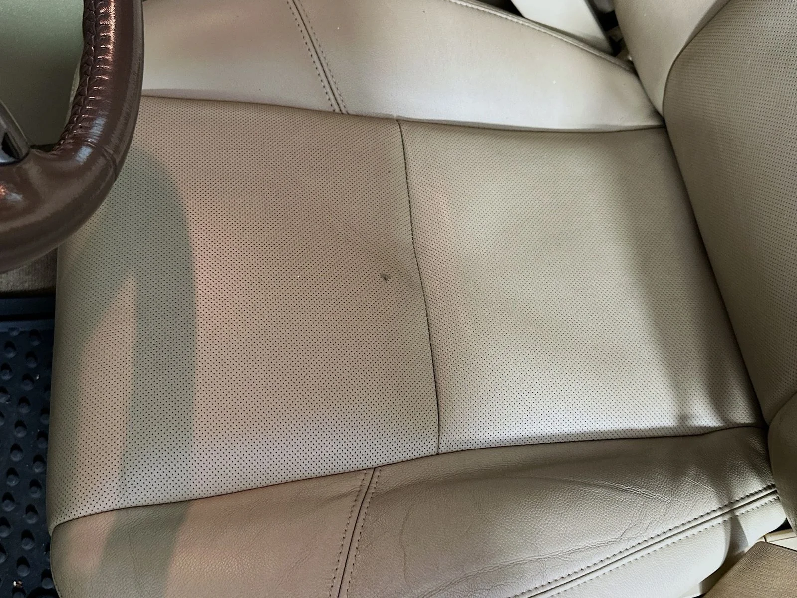 Used 2010 Red Jewel Tintcoat Chevrolet LTZ image 20