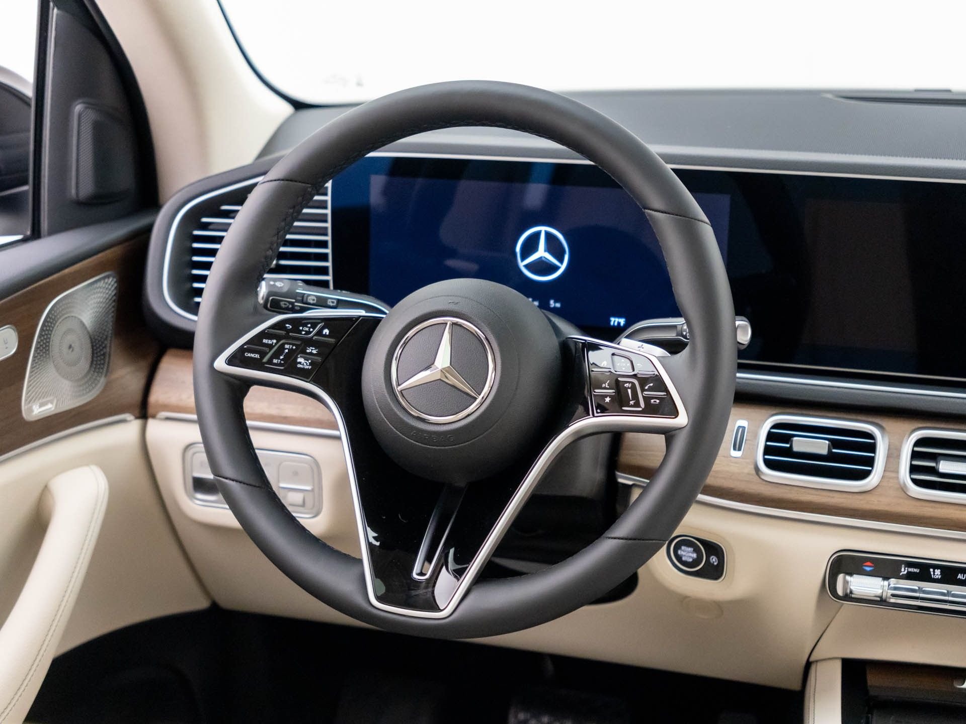 New 2026 Polar White Mercedes-Benz GLE 350 image 11