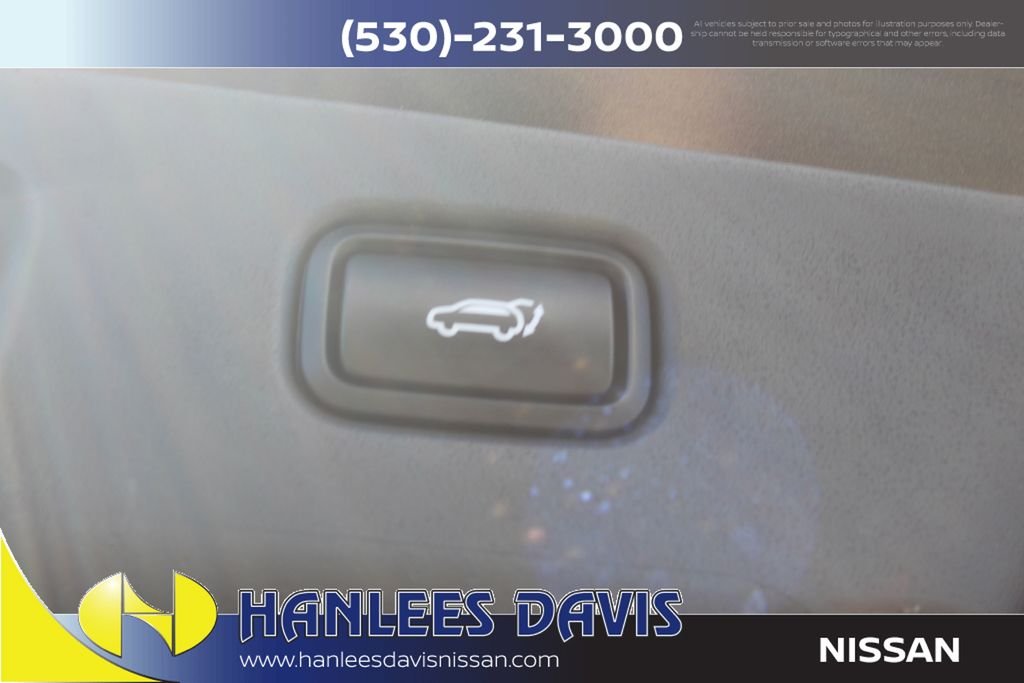 Used 2023 Gray Kia Wind image 11
