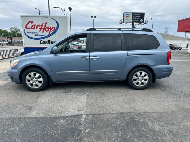 2008 Hyundai Entourage GLS